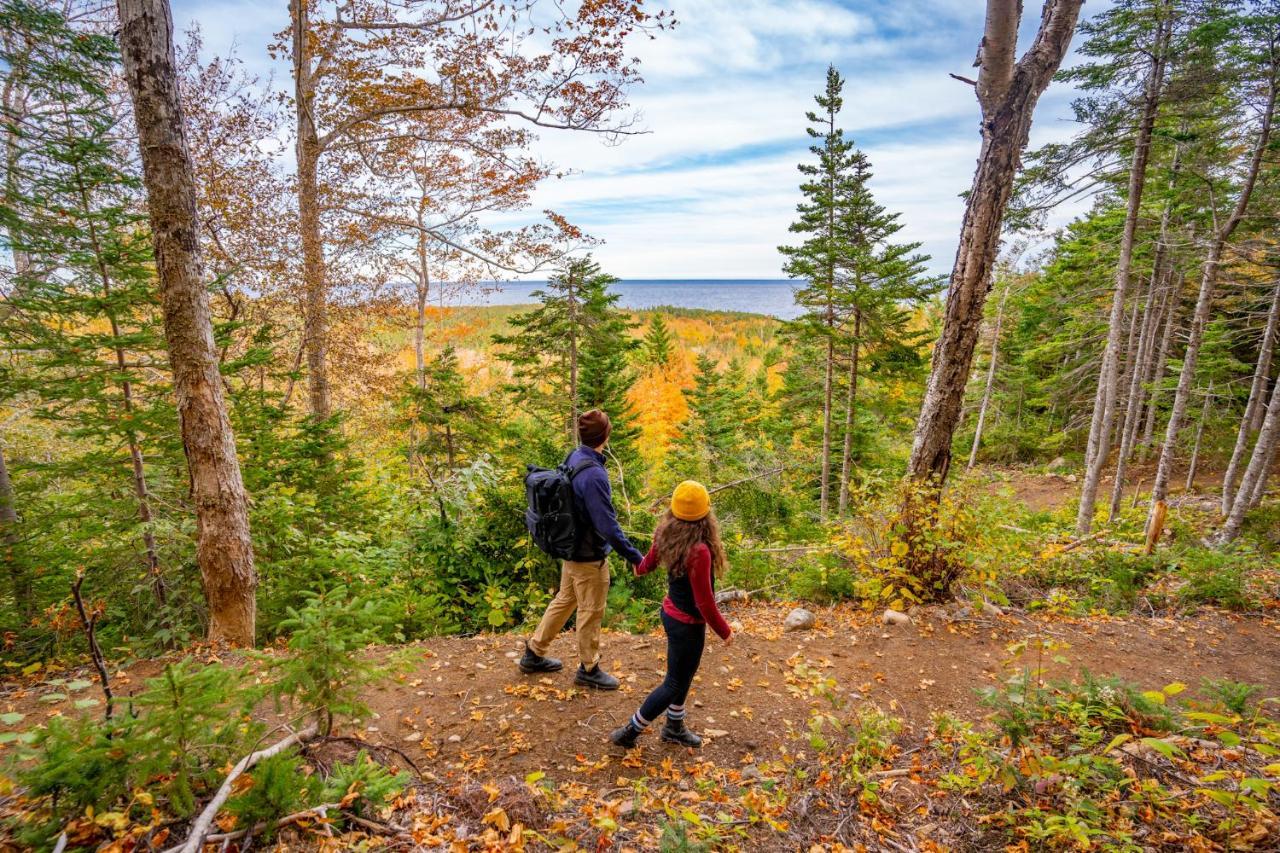 Trailside Accommodations And Outdoor Adventures Birch Plain Zewnętrze zdjęcie